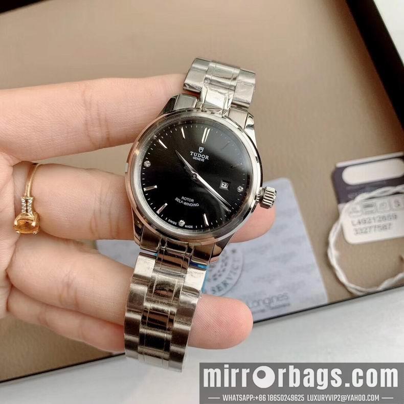 Replica Tudor watch M33