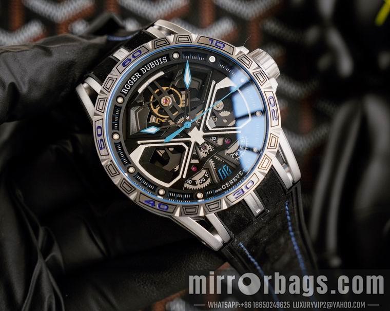 Replica Roger Dubuis 46mm M05