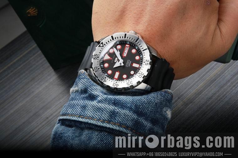 Replica Seiko men 43mm M03