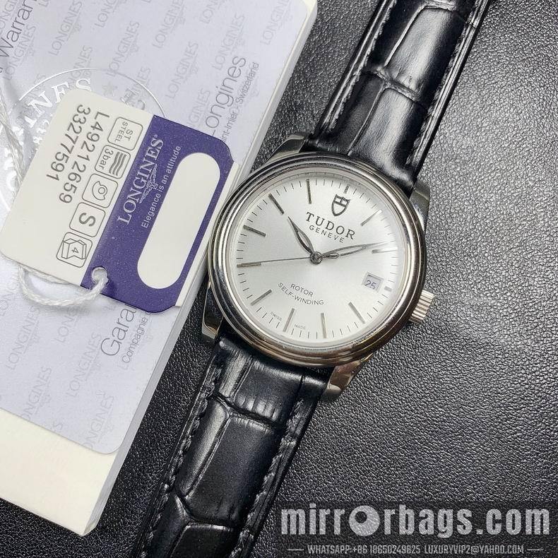 Replica Tudor watch 36mm M39