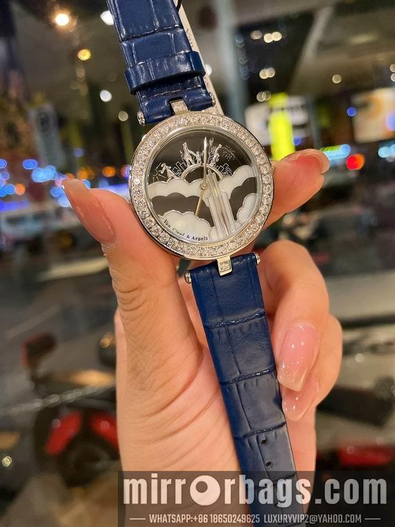 Replica Van Cleef Arpels watch 01
