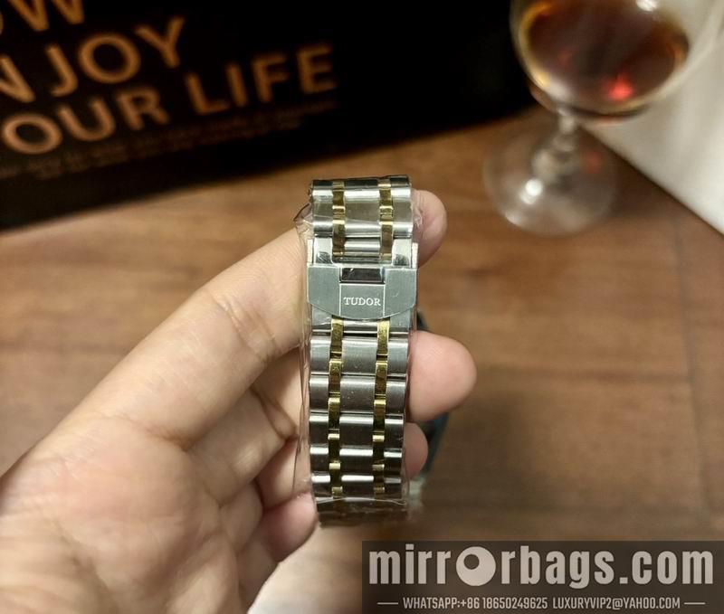 Replica Tudor 41mm 072440