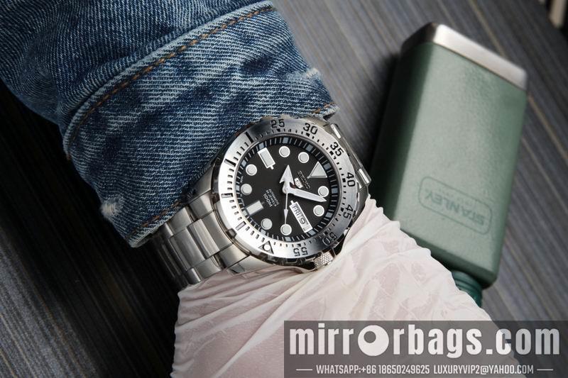 Replica Seiko 43.3X13mm 050218