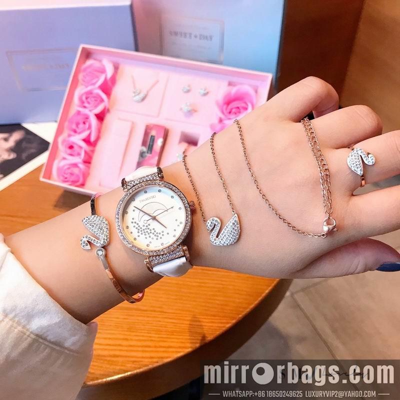 Replica Swarovski 5pcs 041422