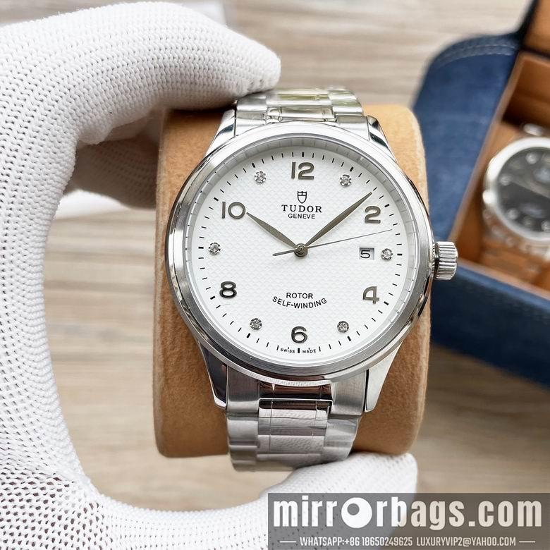 Replica Tudor men watch M13