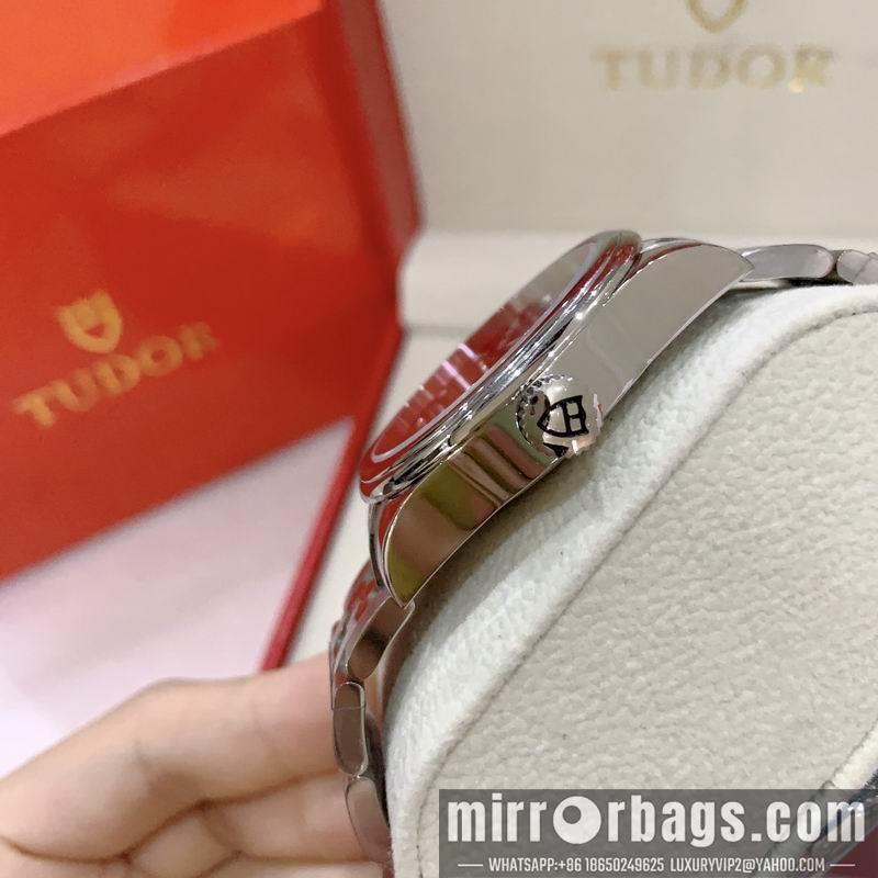 Replica Tudor 39mm 072441