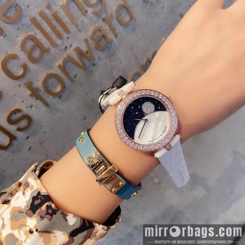 Replica Van Cleef Arpels watch 02
