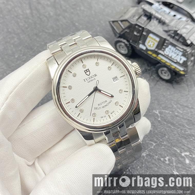 Replica Tudor men 40mm M07