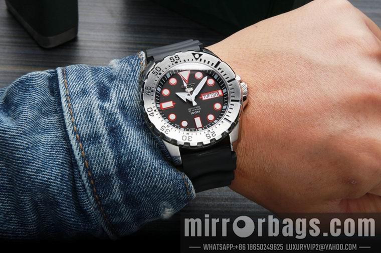 Replica Seiko men 43mm M03