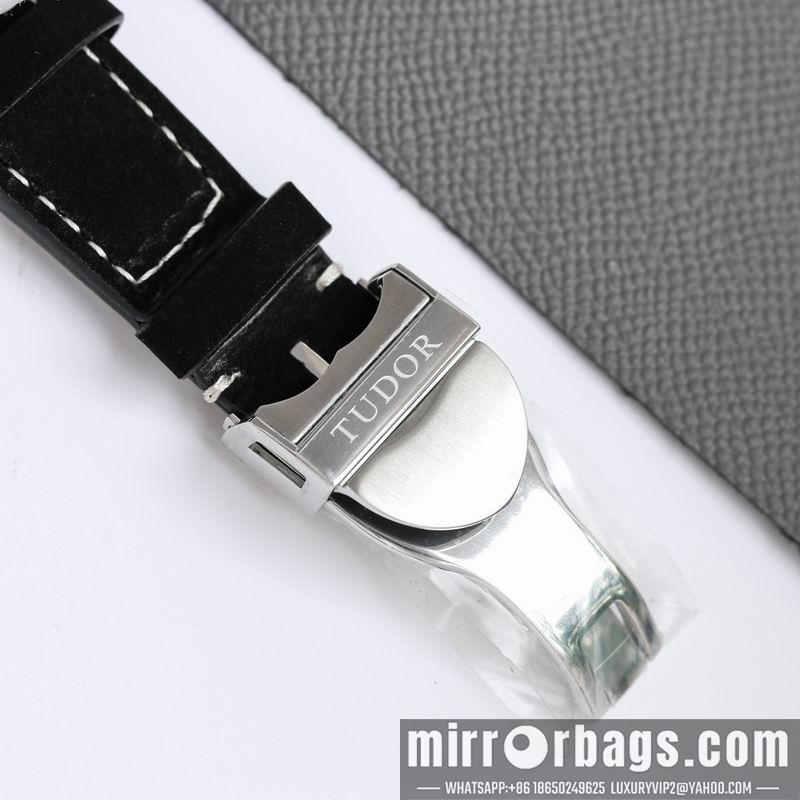 Replica Tudor 41mm 032235