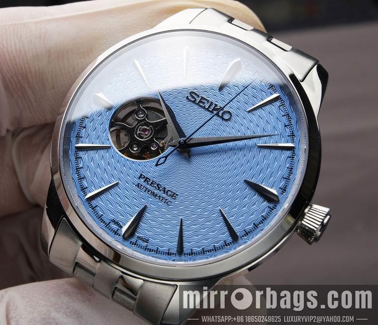 Replica Seiko men 40.5X11.84mm M05