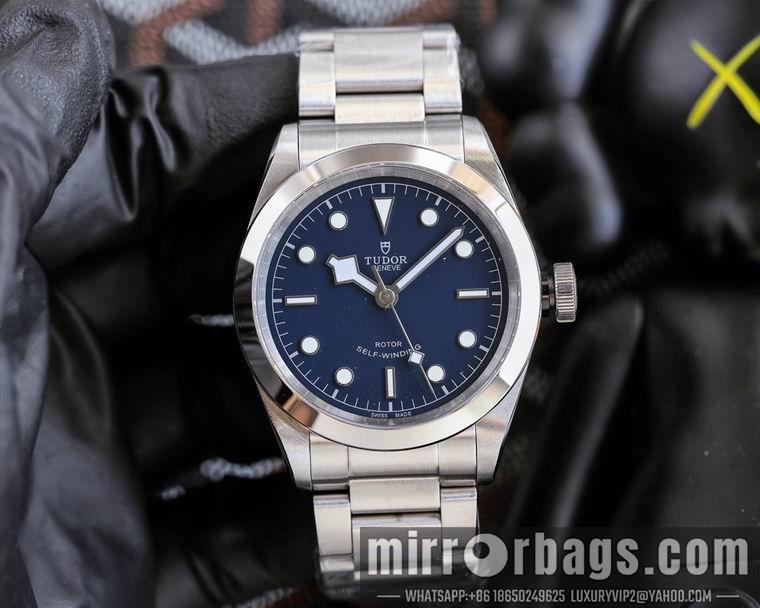 Replica Tudor men 41mm M04