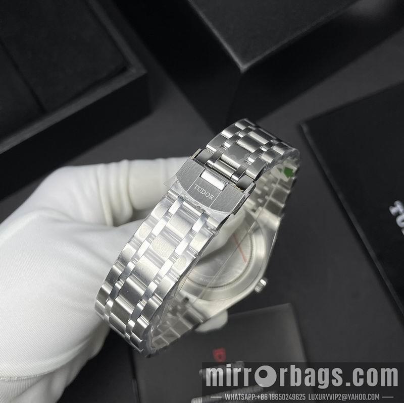 Replica Tudor 41mm 072431