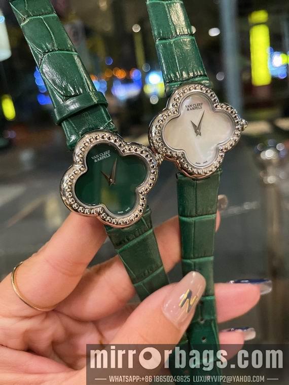Replica Van Cleef Arpels watch 04