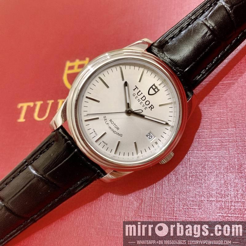 Replica Tudor watch 072443
