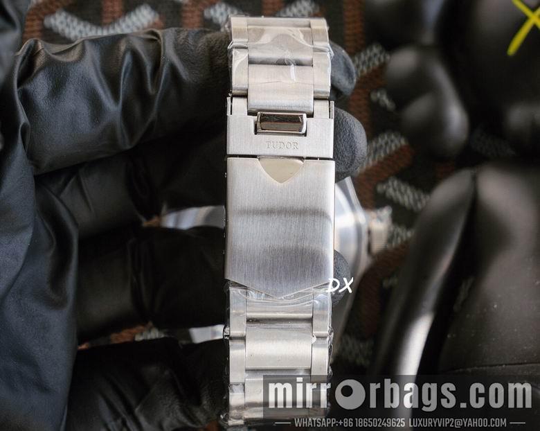 Replica Tudor 42mm 2nms51