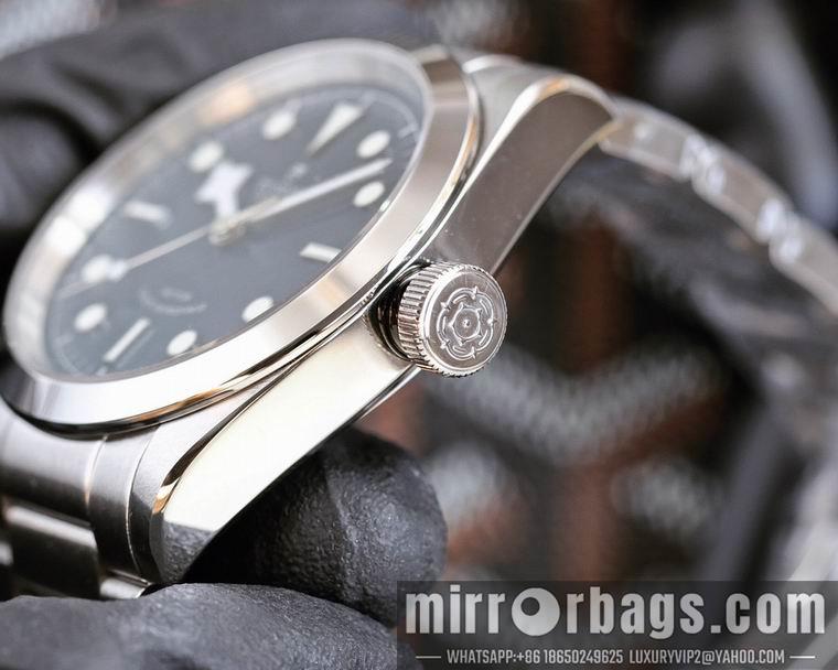 Replica Tudor men 41mm M04