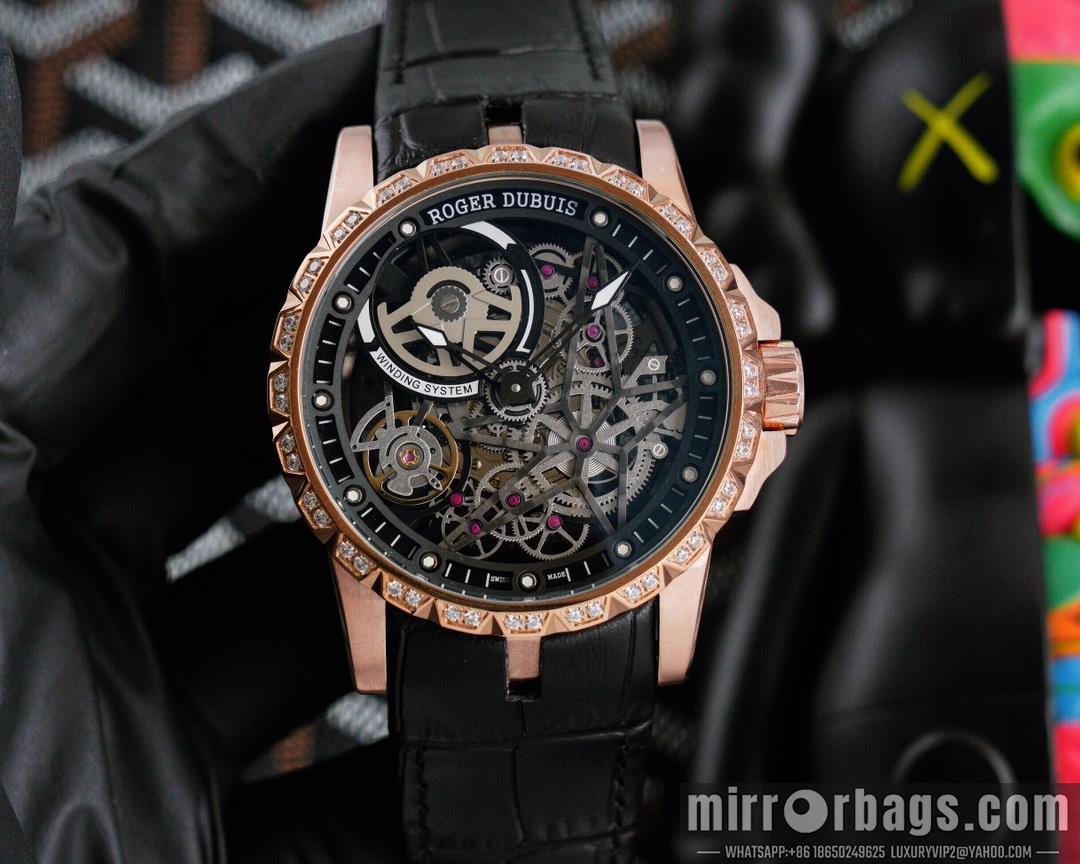 Replica Roger Dubuis watch M08