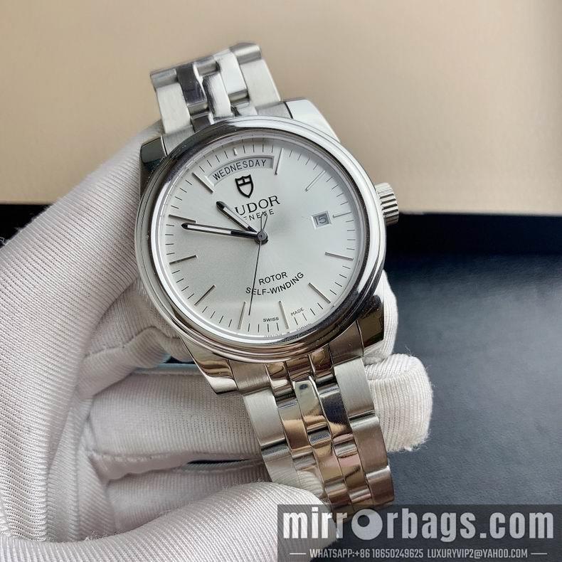 Replica Tudor watch M31