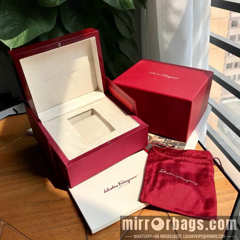 Replica Ferragamo 42mm 032445
