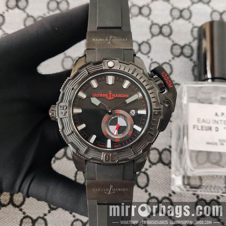 Replica Ulysse Nardin men 45mm M04
