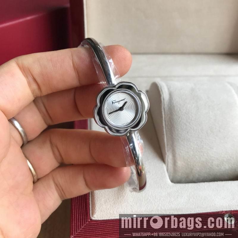 Replica Ferragamo 30mm 032438