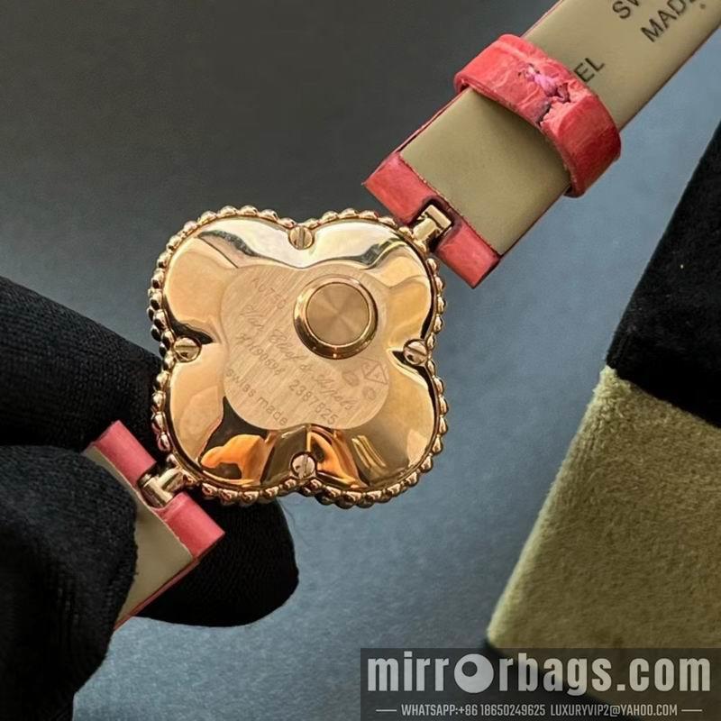 Replica Van Cleef & Arpels watch 022428