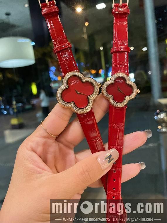 Replica Van Cleef Arpels watch 04