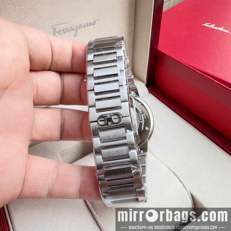 Replica Ferragamo 43mm 090924
