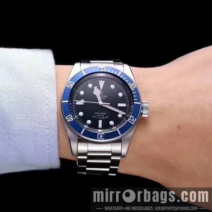 Replica 171026