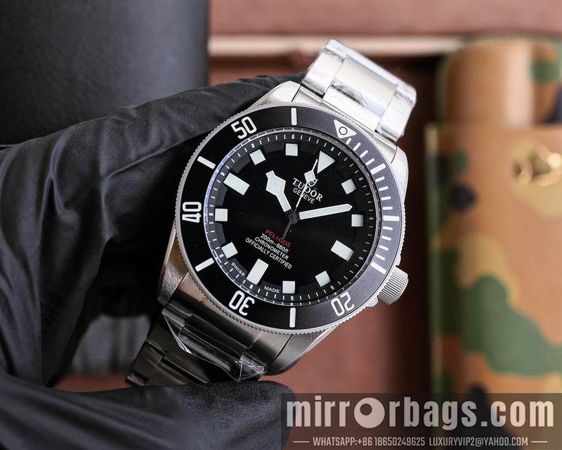 Replica Tudor 42mm 071435