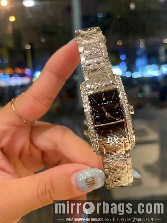 Replica Burberry 19x30x5mm 8nms12