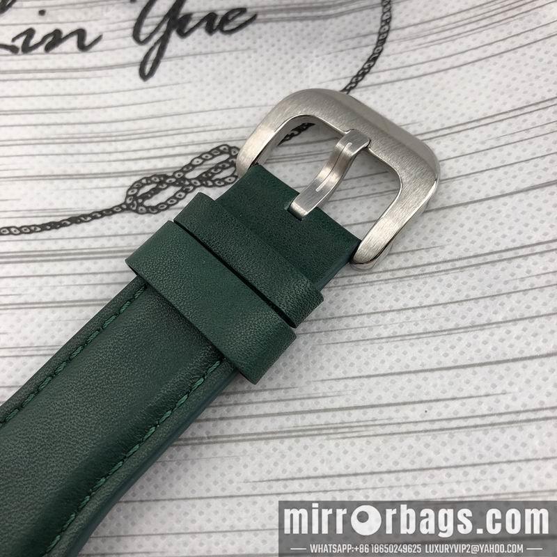 Replica Seven Friday 45.6X45mm 050656