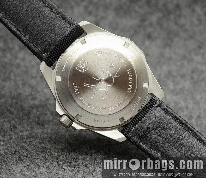 Replica Tag Heuer men 44X14mm M70