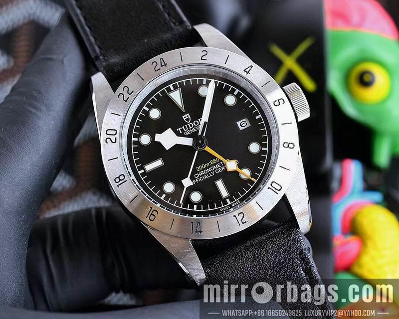 Replica Tudor 42mm 031768