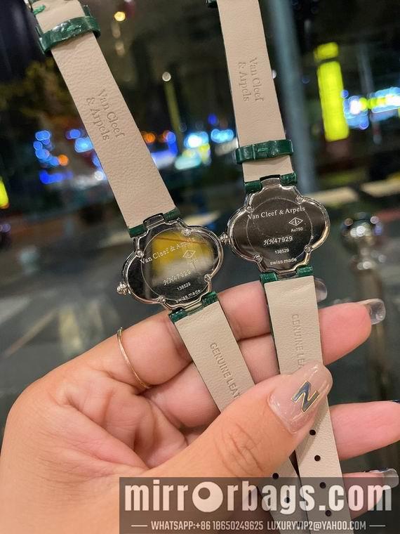 Replica Van Cleef Arpels watch 04