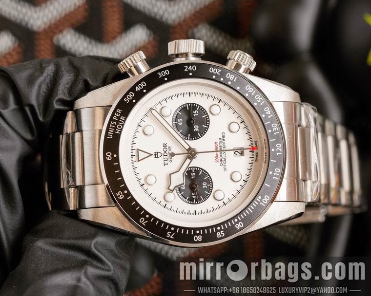 Replica Tudor men 42mm M09