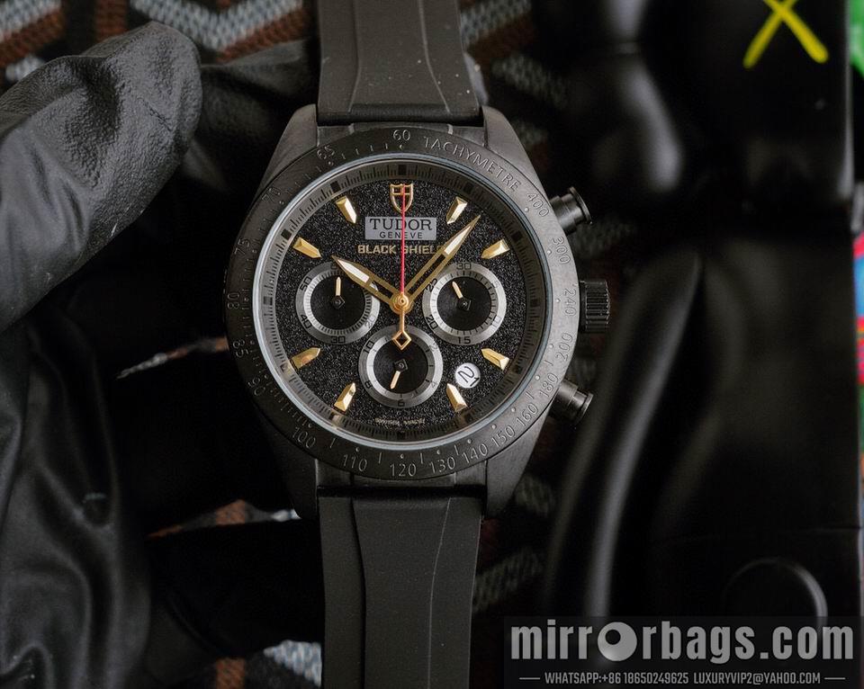Replica Tudor watch 111001