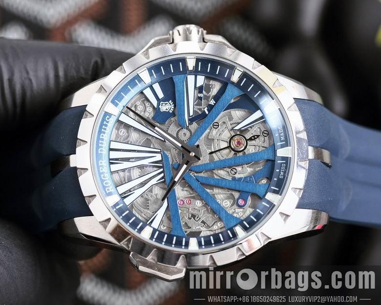 Replica Roger Dubuis 46mm M13
