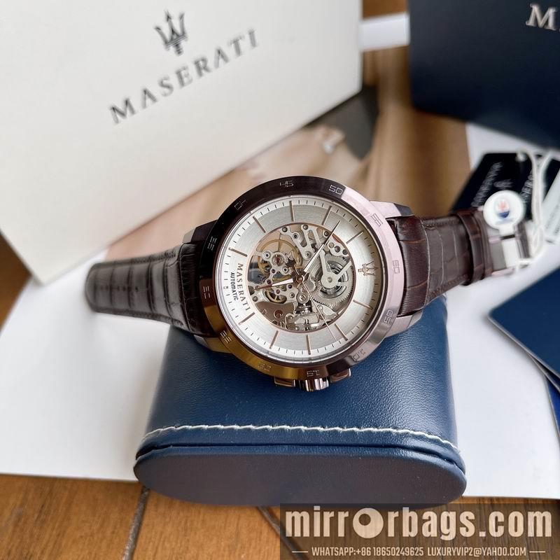 Replica Maserati 44mm 050353