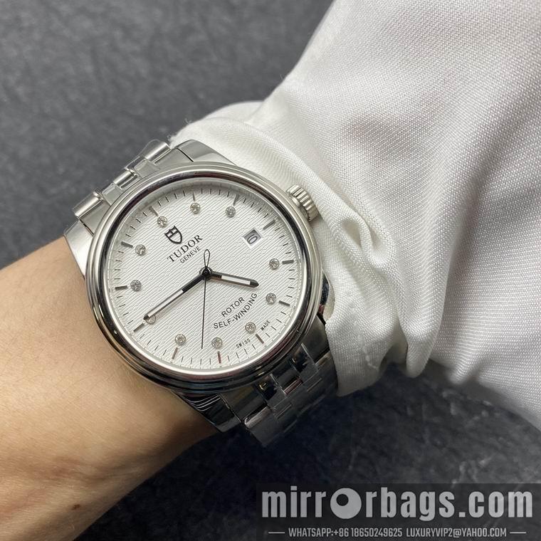 Replica Tudor men 40mm M07