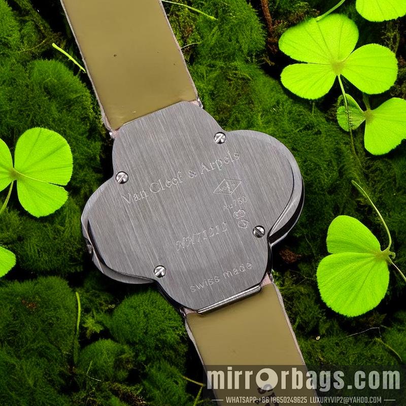 Replica Van Cleef & Arpels 27mm 102416