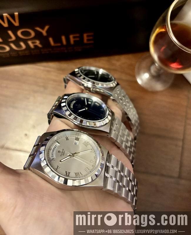Replica Tudor 41mm 072440