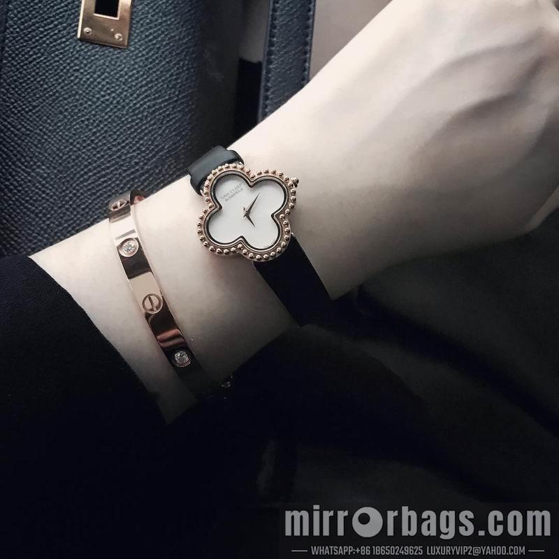 Replica Van Cleef & Arpels 30X30mm 022468