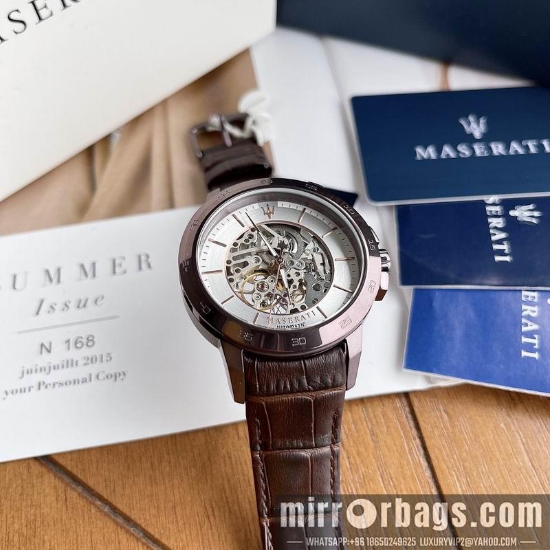 Replica Maserati 44mm 050353