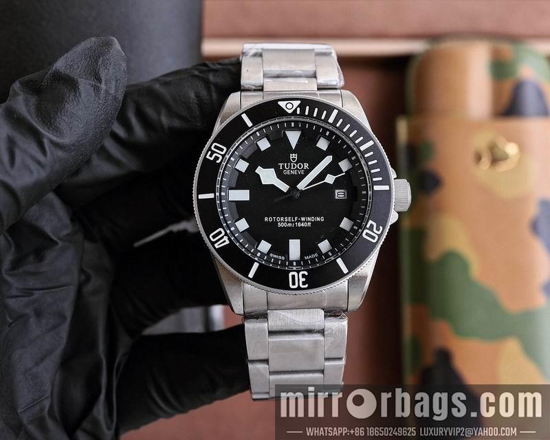 Replica Tudor 42mm 071435