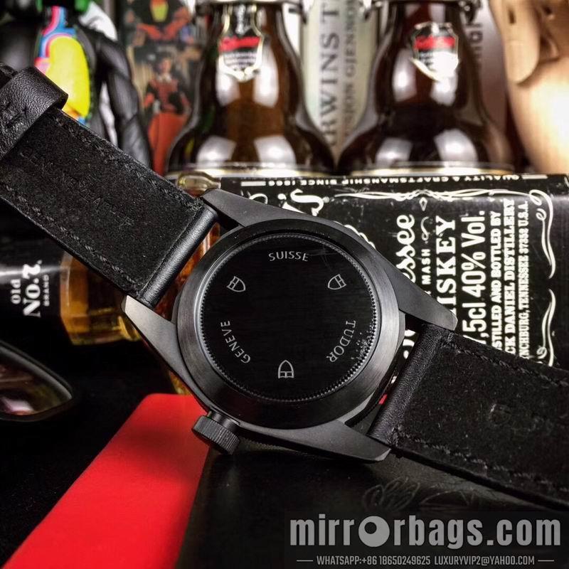 Replica Tudor 42mm 071402