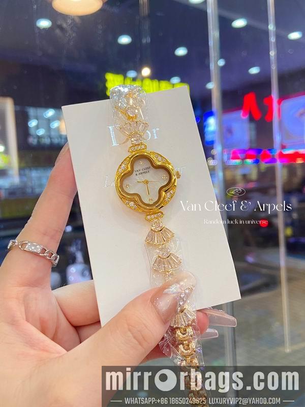 Replica Van Cleef Arpels watch 110162