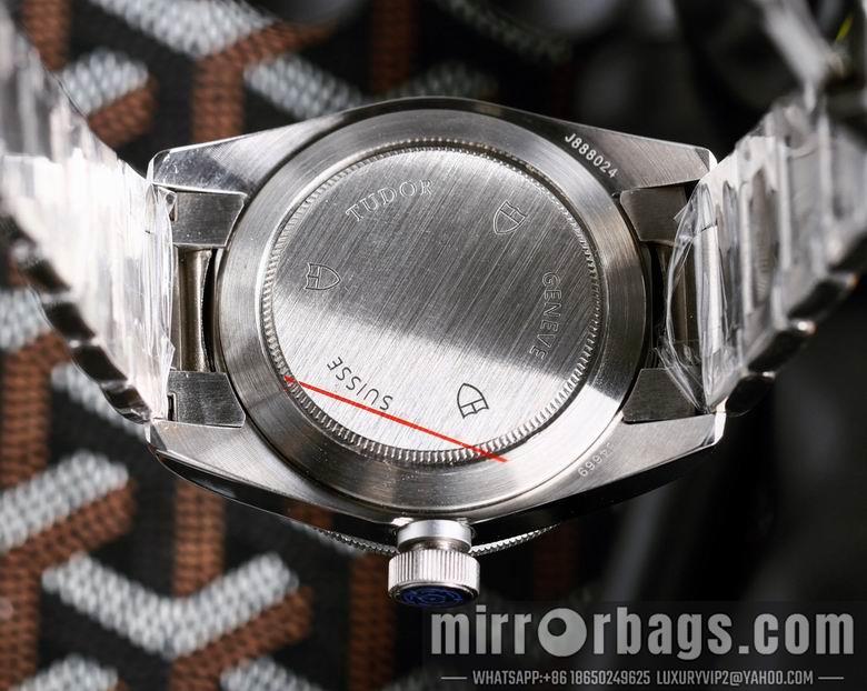 Replica Tudor men 42mm M12