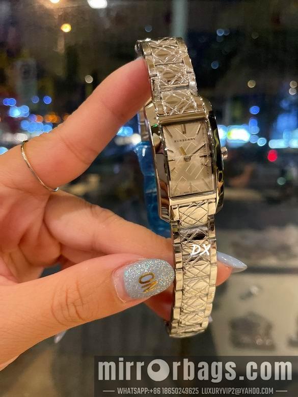 Replica Burberry 19x30x5mm 8nms12